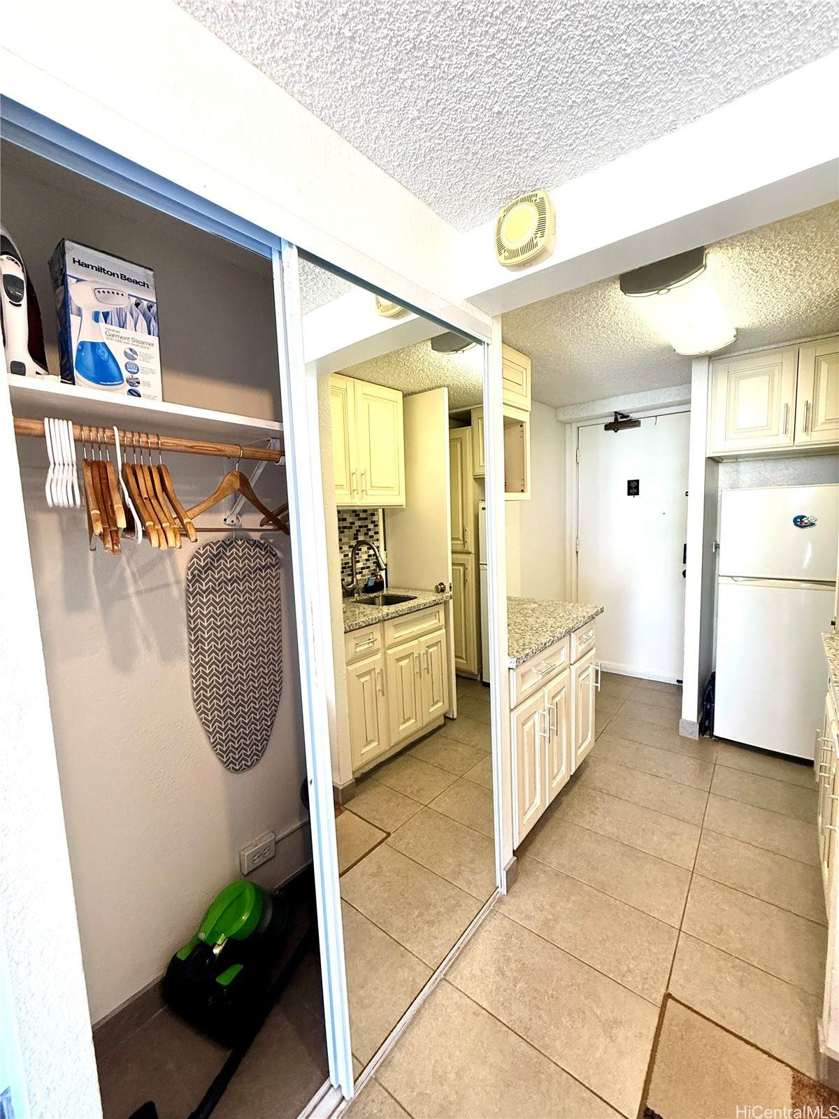 https://bt-photos.global.ssl.fastly.net/honolulu/1280_boomver_1_202610453-2.jpg