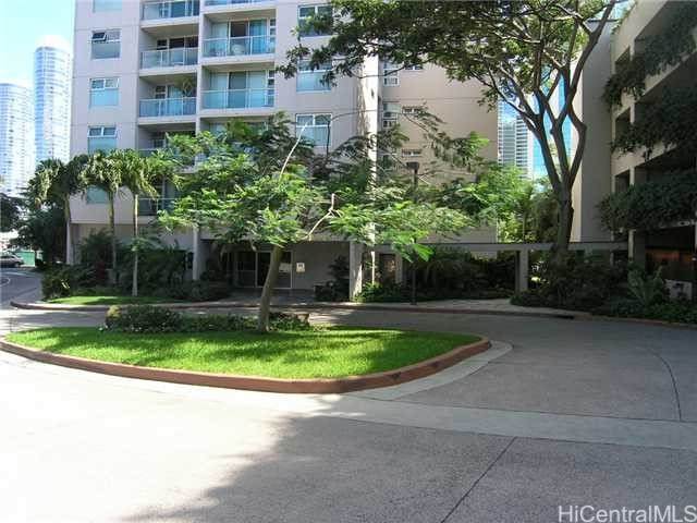 https://bt-photos.global.ssl.fastly.net/honolulu/orig_boomver_1_202610638-2.jpg