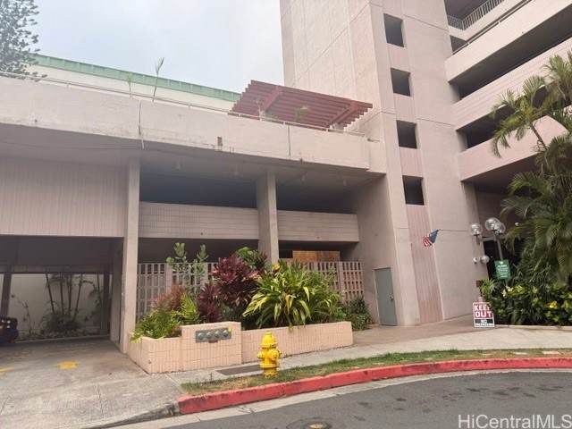https://bt-photos.global.ssl.fastly.net/honolulu/orig_boomver_1_202610795-2.jpg