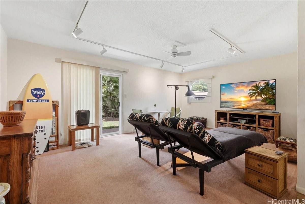 https://bt-photos.global.ssl.fastly.net/honolulu/orig_boomver_1_202611008-2.jpg