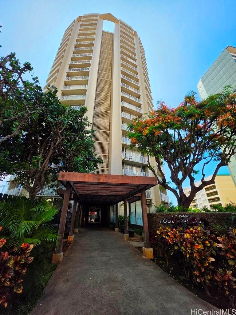 https://bt-photos.global.ssl.fastly.net/honolulu/orig_boomver_1_202611067-2.jpg