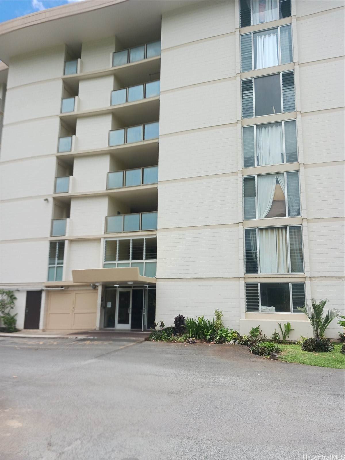 https://bt-photos.global.ssl.fastly.net/honolulu/orig_boomver_1_202611713-2.jpg
