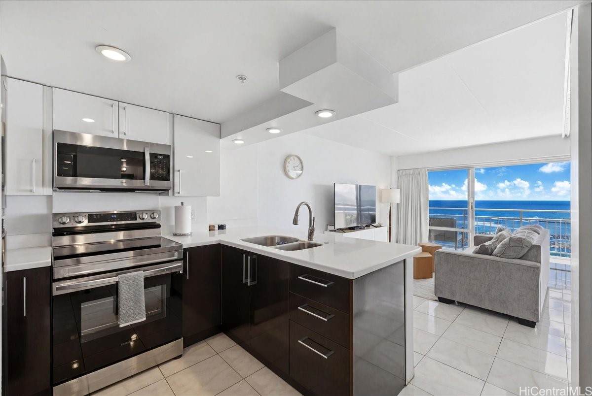 1777 Ala Moana Boulevard - Photo 1
