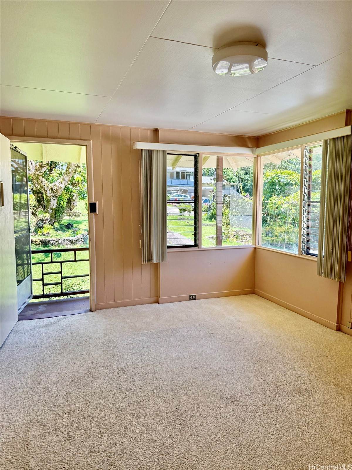 https://bt-photos.global.ssl.fastly.net/honolulu/orig_boomver_1_202611872-2.jpg