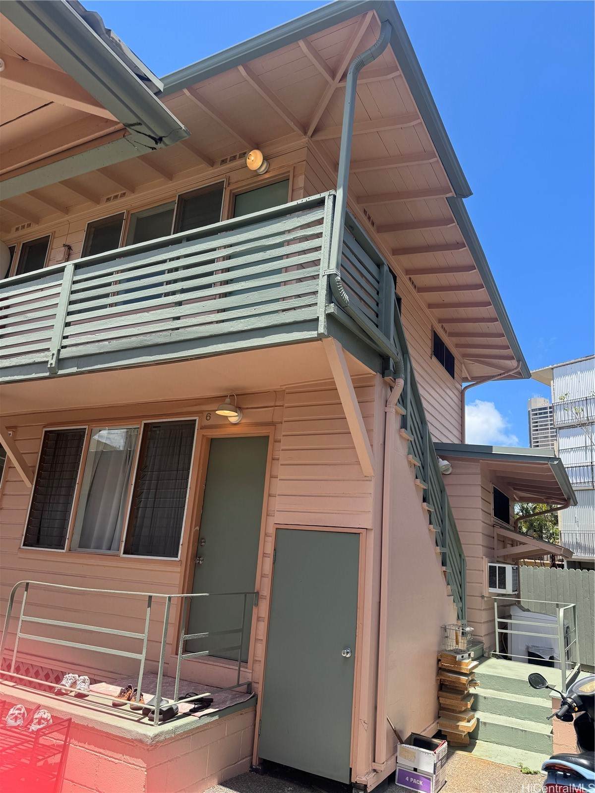 https://bt-photos.global.ssl.fastly.net/honolulu/orig_boomver_1_202612498-2.jpg