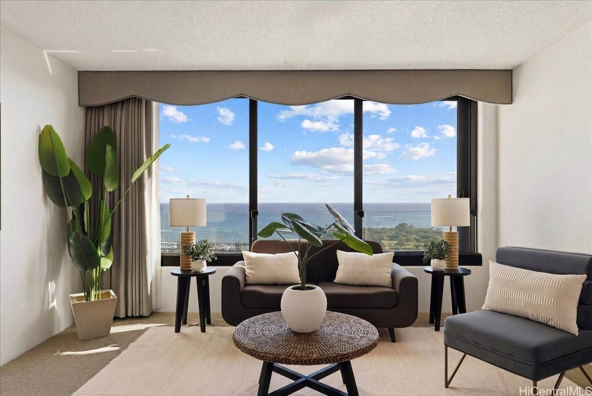 1600 Ala Moana Boulevard - Photo 1