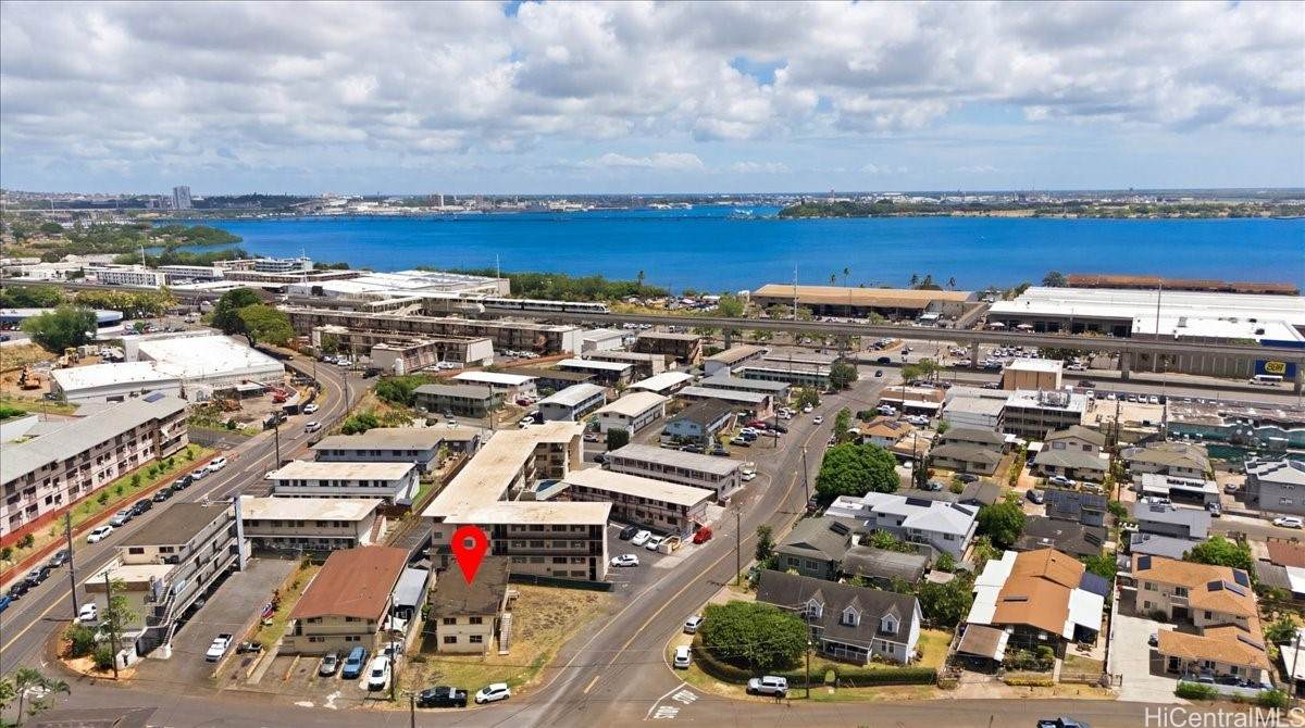 https://bt-photos.global.ssl.fastly.net/honolulu/orig_boomver_1_202613521-2.jpg