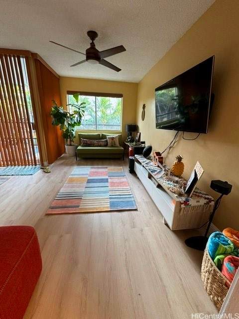 https://bt-photos.global.ssl.fastly.net/honolulu/orig_boomver_1_202613996-2.jpg
