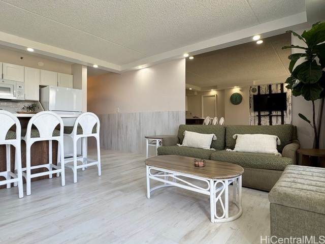 https://bt-photos.global.ssl.fastly.net/honolulu/orig_boomver_1_202614033-2.jpg