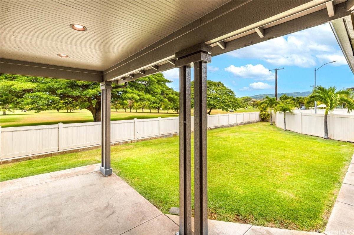 https://bt-photos.global.ssl.fastly.net/honolulu/orig_boomver_1_202614499-2.jpg