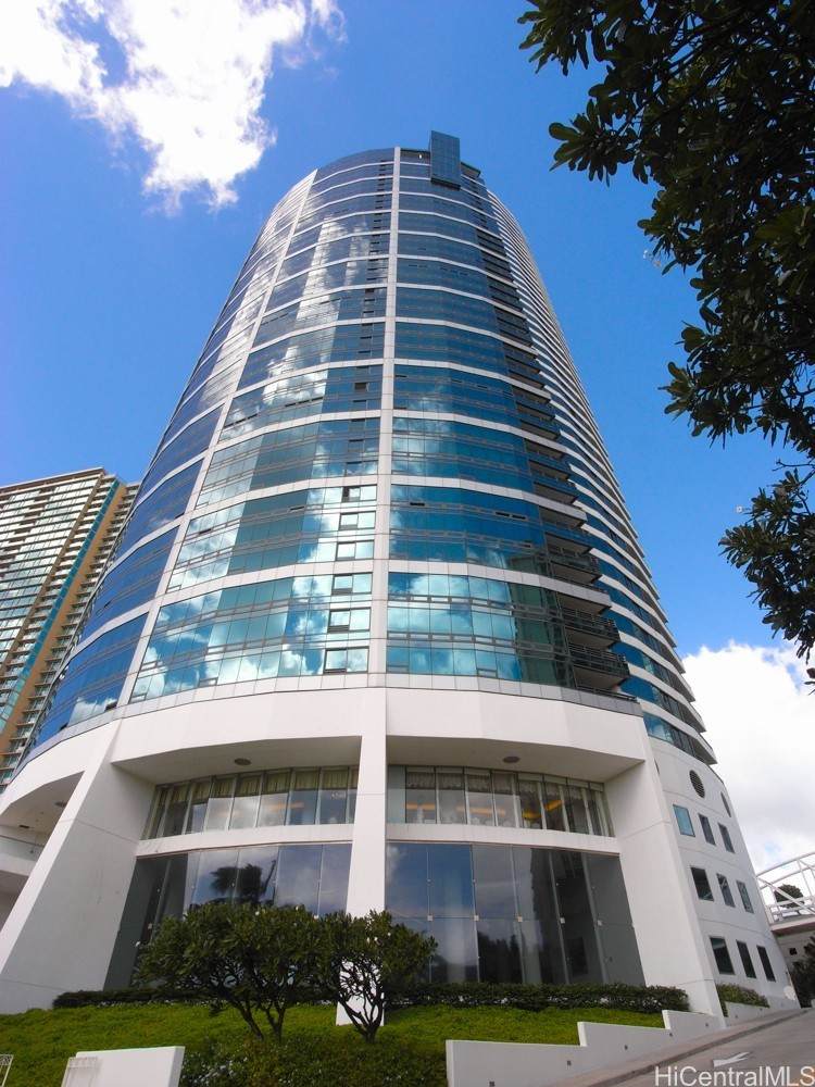 https://bt-photos.global.ssl.fastly.net/honolulu/orig_boomver_1_202614597-2.jpg