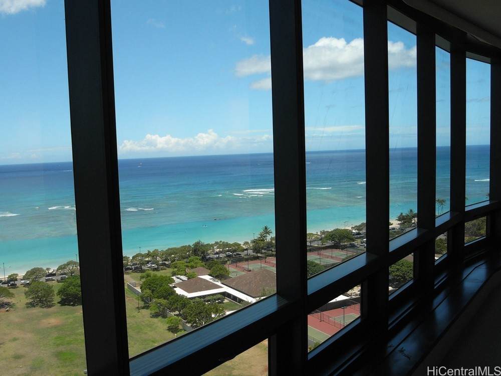 https://bt-photos.global.ssl.fastly.net/honolulu/orig_boomver_1_202614597-2.jpg