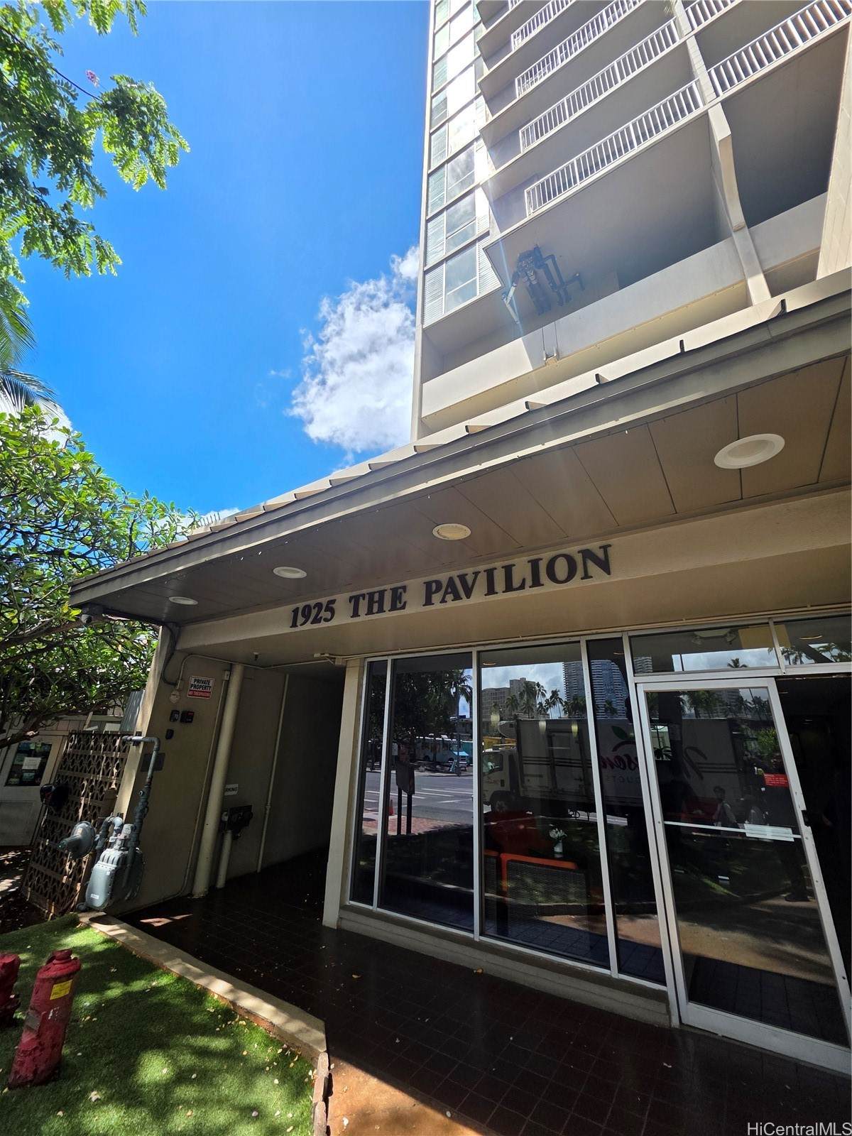 https://bt-photos.global.ssl.fastly.net/honolulu/orig_boomver_1_202614703-2.jpg