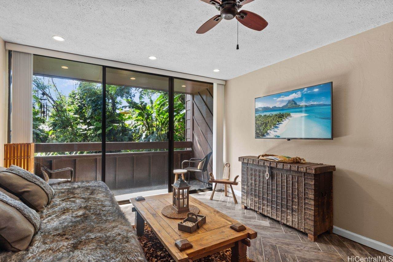 51-636 Kamehameha Highway - Photo 1