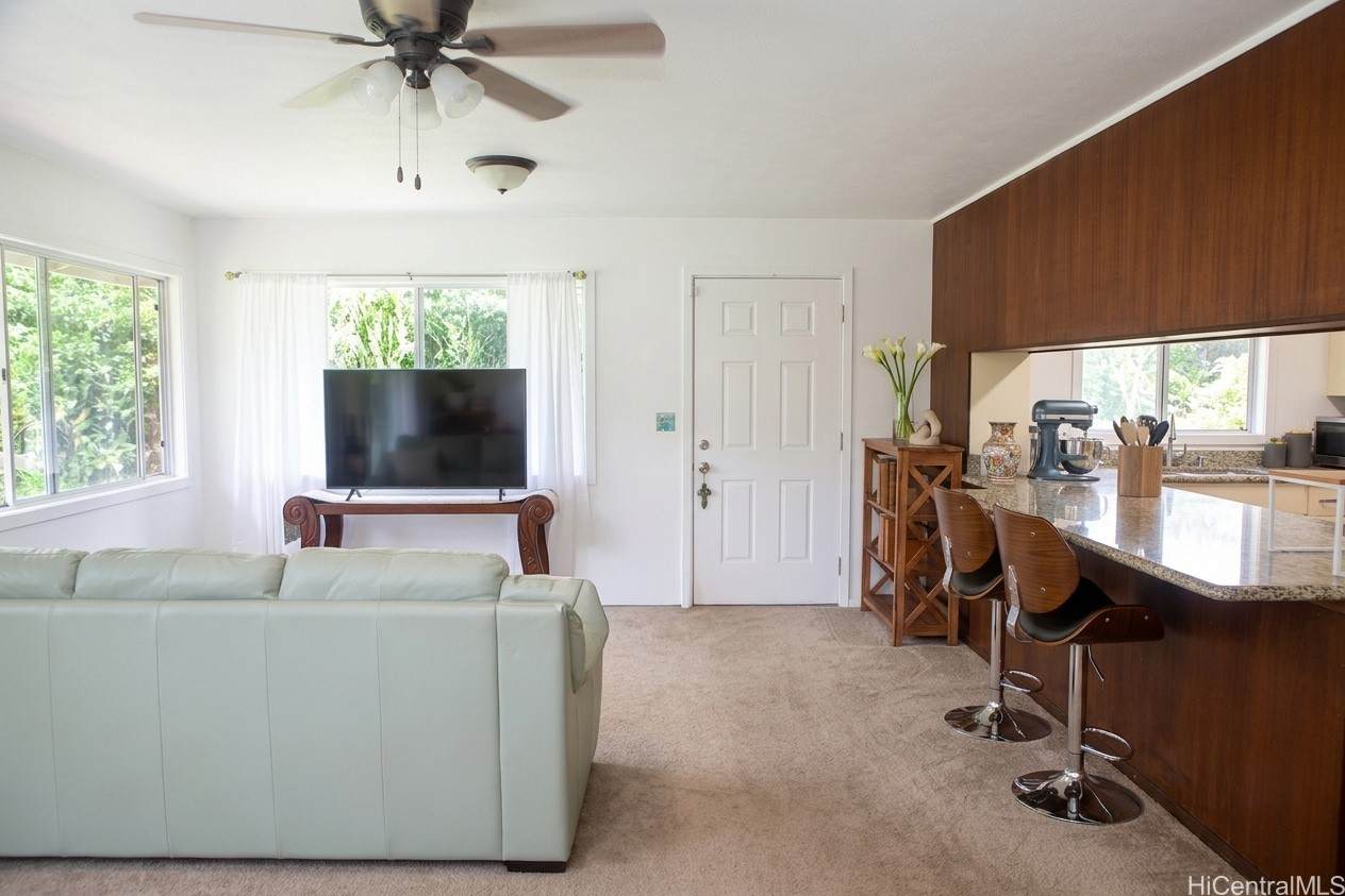 https://bt-photos.global.ssl.fastly.net/honolulu/orig_boomver_1_202615913-2.jpg