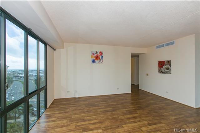 700 Richards Street - Photo 1