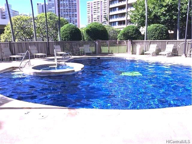 583 Kamoku Street - Photo 1