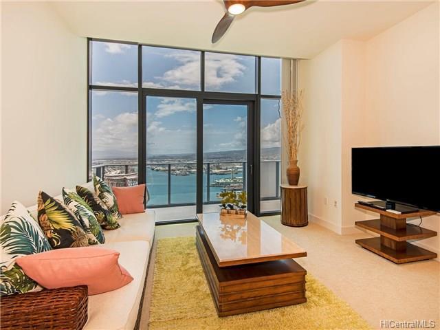 600 Ala Moana Boulevard - Photo 1