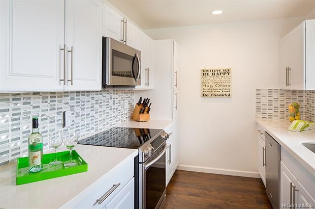 323-2 Kuau Street - Photo 1