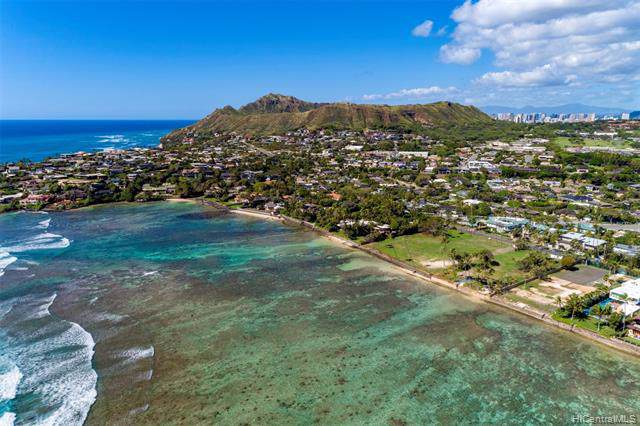 4423 Kahala Avenue - Photo 1