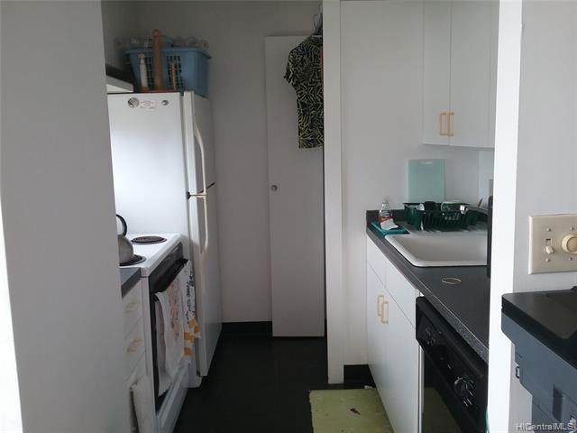 400 Hobron Lane - Photo 1