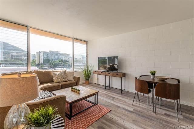 1403 Makiki Street - Photo 1