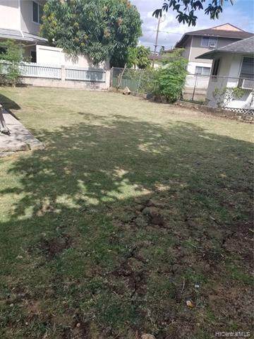 1221 Kaauwai Place - Photo 1