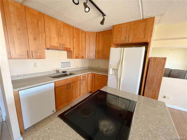 2333 Kapiolani Boulevard - Photo 1