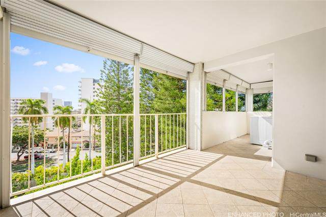 1441 Victoria Street - Photo 1