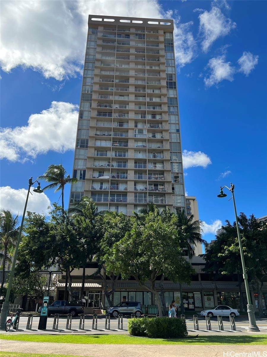 1925 Kalakaua Avenue - Photo 1