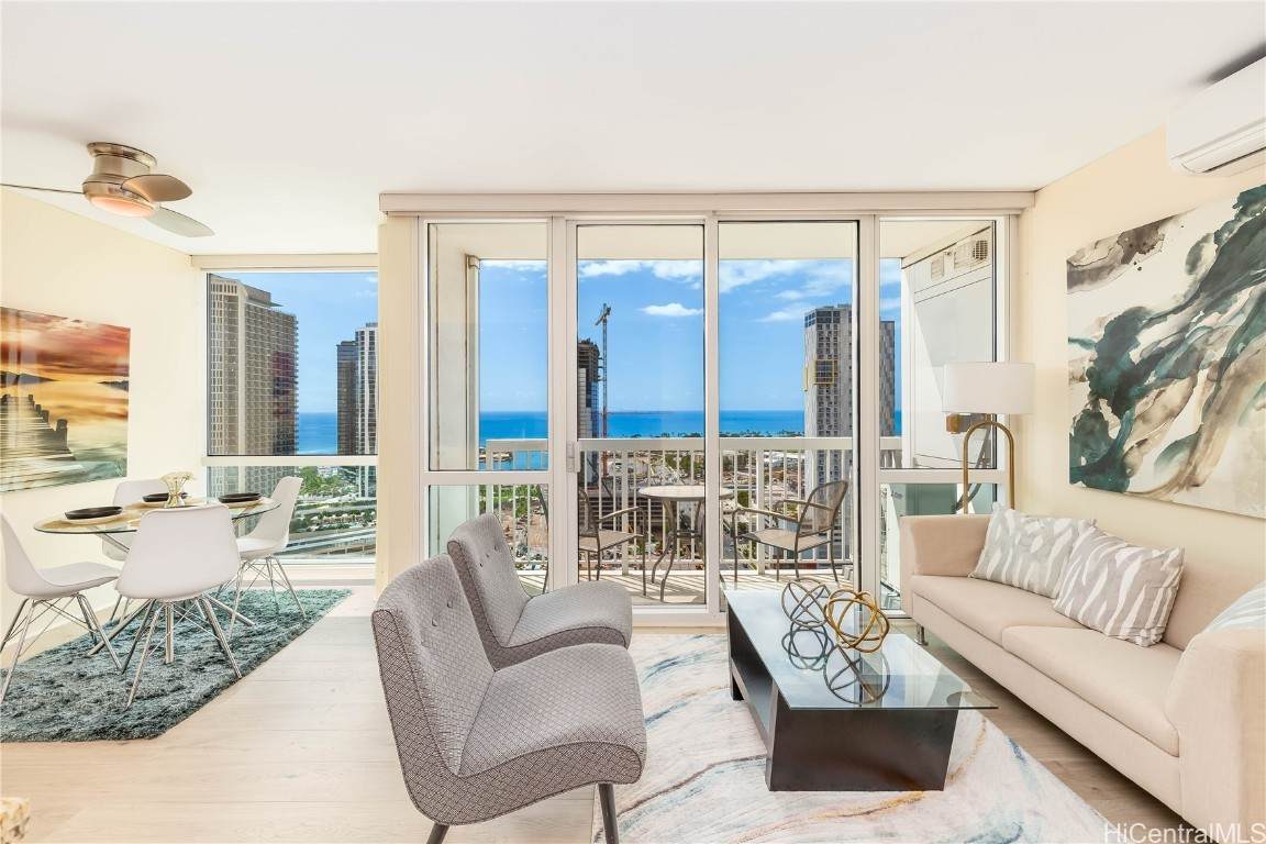 909 Kapiolani Boulevard - Photo 1