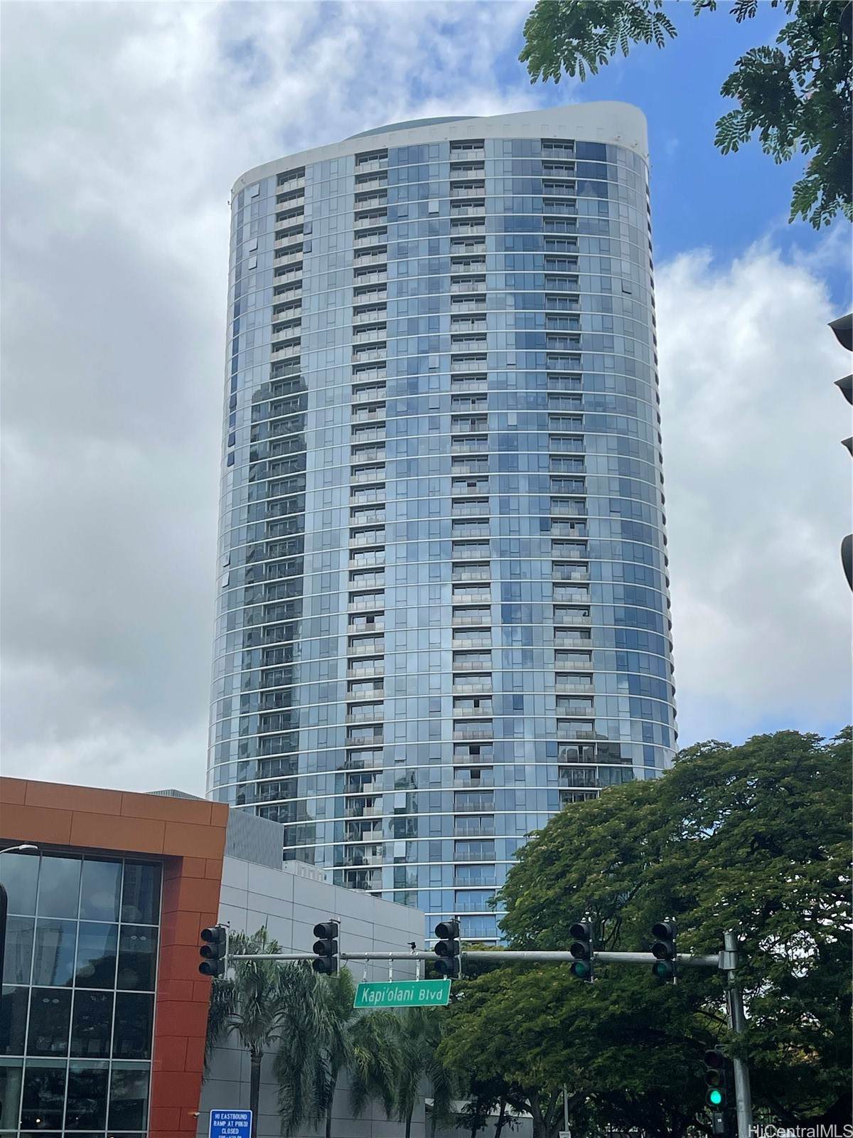 1296 Kapiolani Boulevard - Photo 1