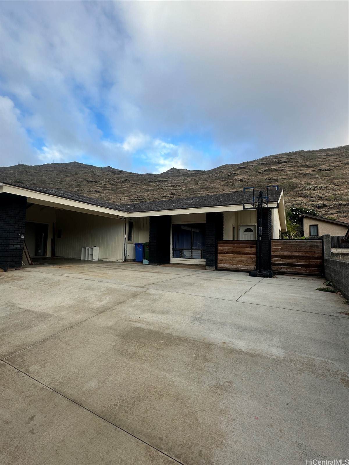 1361 Honokahua Street - Photo 1