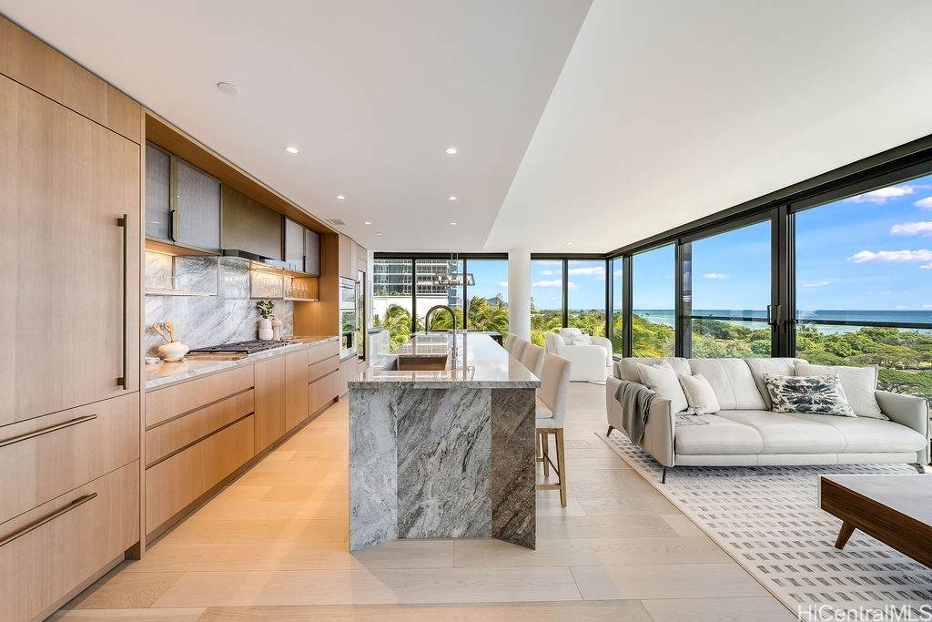 1100 Ala Moana Boulevard - Photo 1