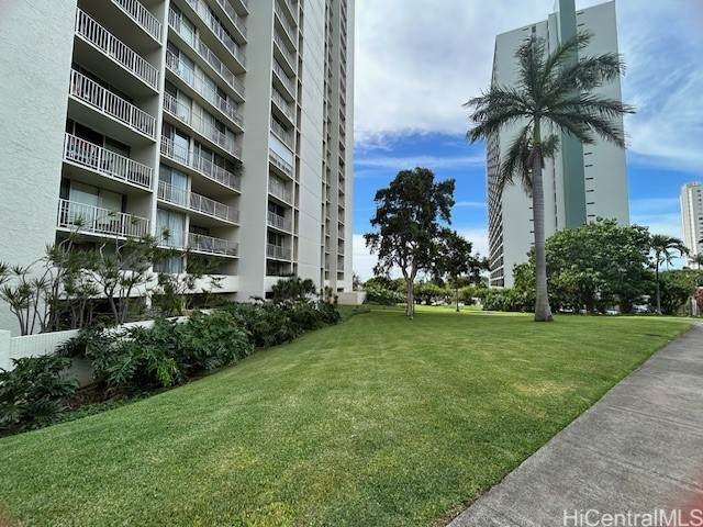 https://bt-photos.global.ssl.fastly.net/honolulu/orig_boomver_2_202604407-2.jpg