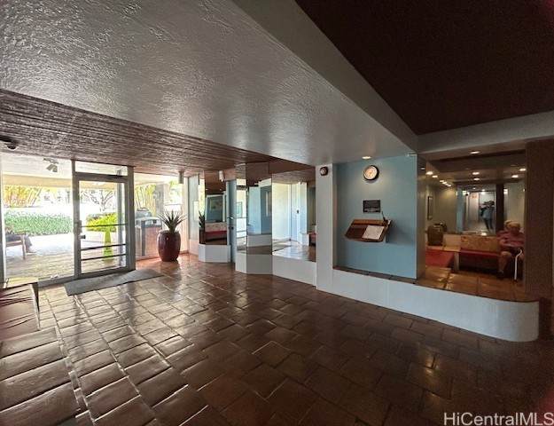 https://bt-photos.global.ssl.fastly.net/honolulu/orig_boomver_2_202604407-2.jpg