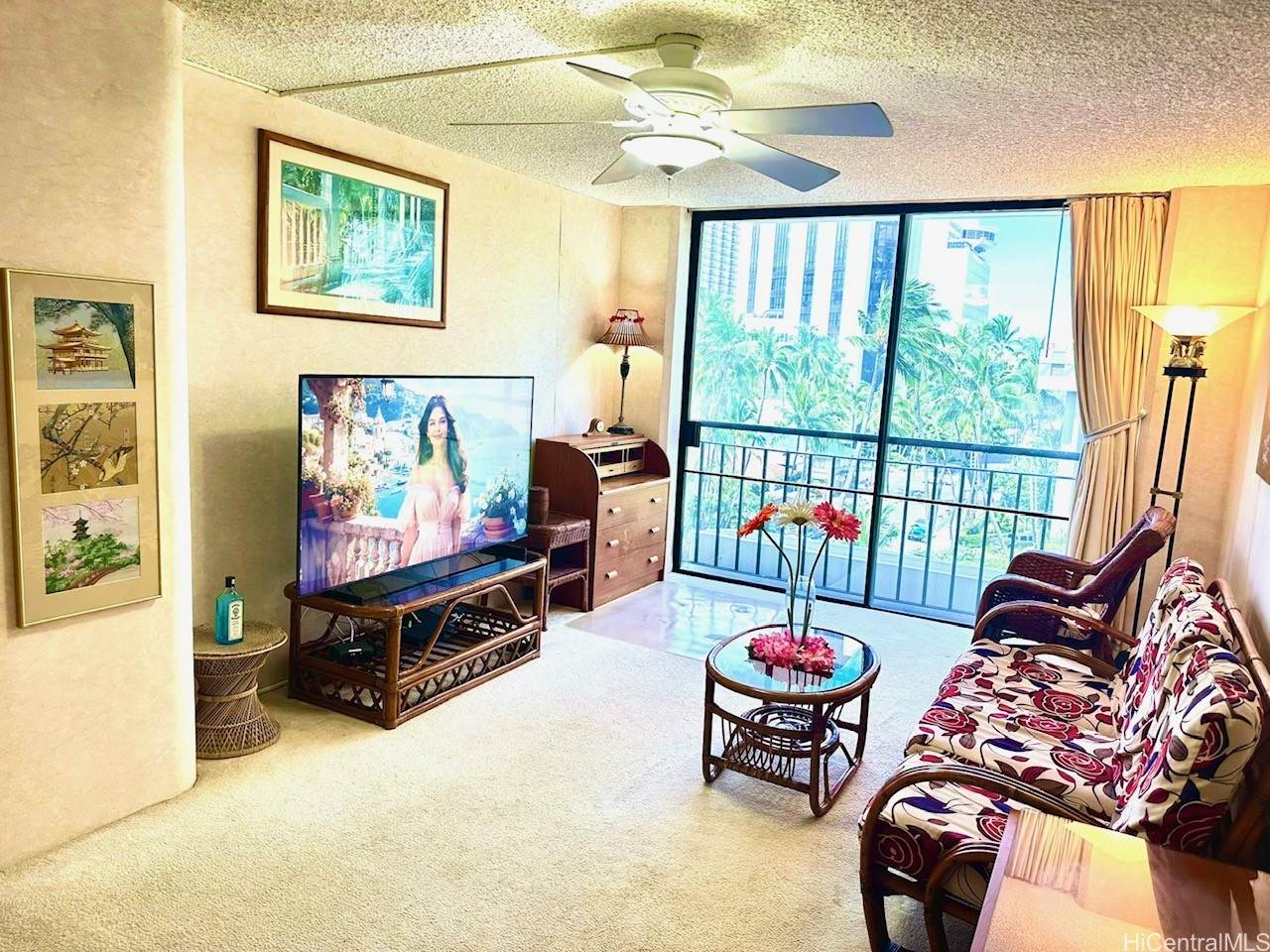 440 Seaside Avenue - Photo 1