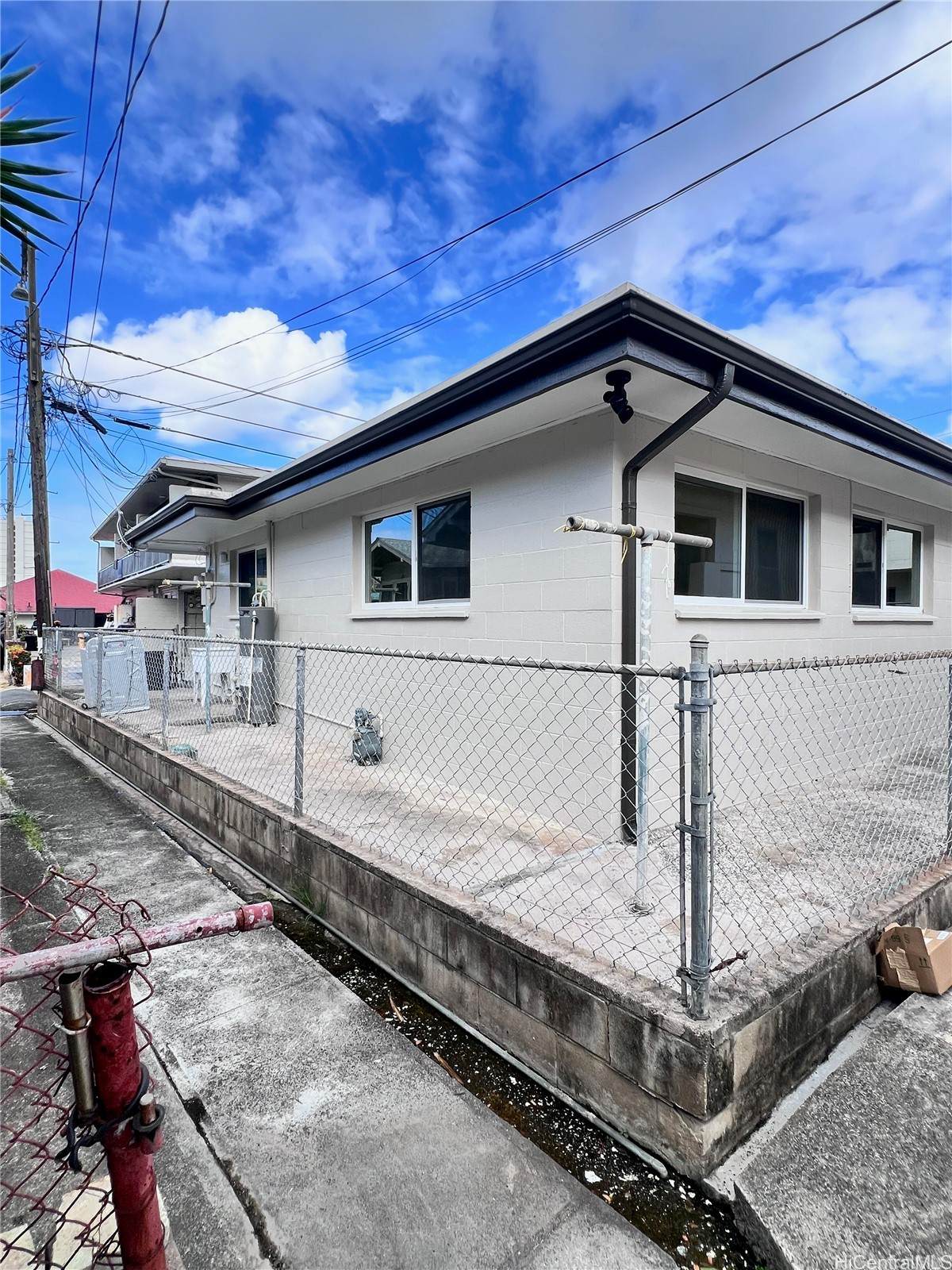 https://bt-photos.global.ssl.fastly.net/honolulu/1280_boomver_2_202607574-2.jpg