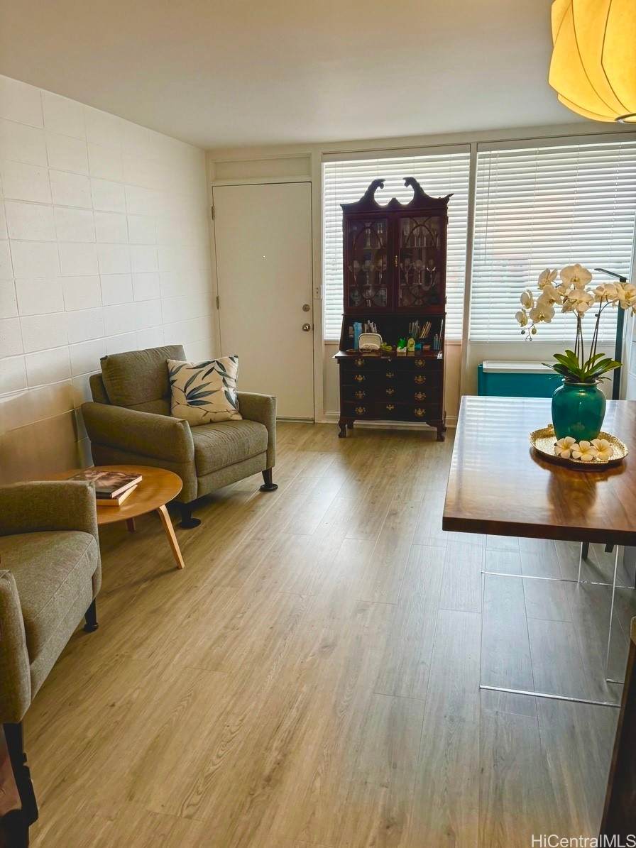 1710 Makiki Street - Photo 1