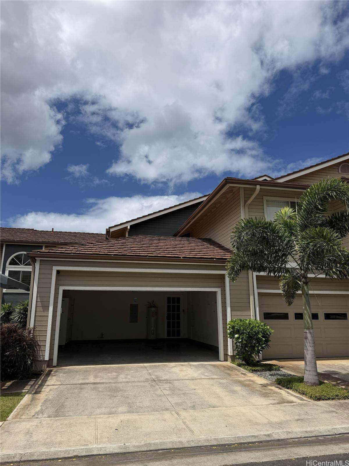 https://bt-photos.global.ssl.fastly.net/honolulu/orig_boomver_2_202609657-2.jpg