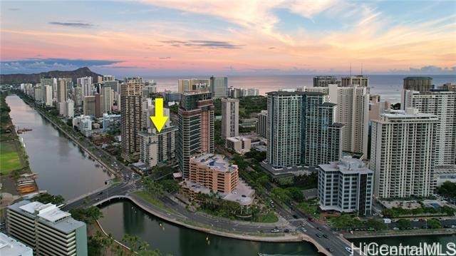 https://bt-photos.global.ssl.fastly.net/honolulu/orig_boomver_2_202612497-2.jpg