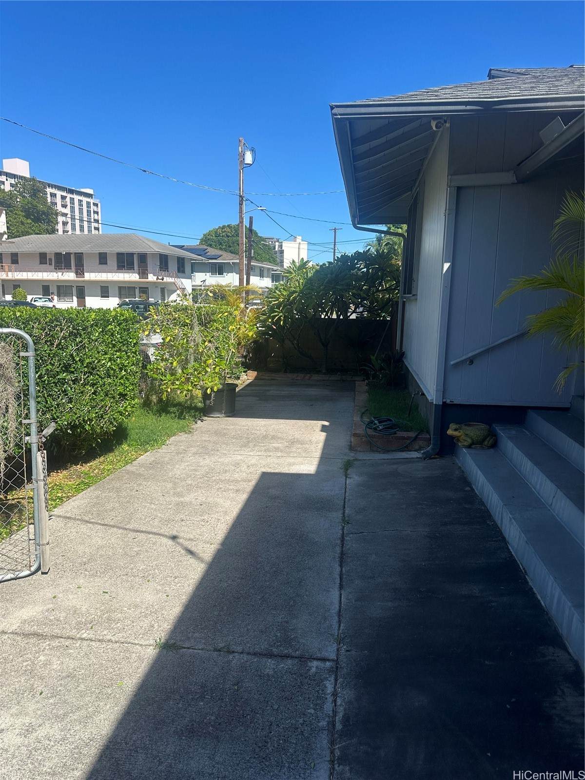 https://bt-photos.global.ssl.fastly.net/honolulu/orig_boomver_2_202617046-2.jpg