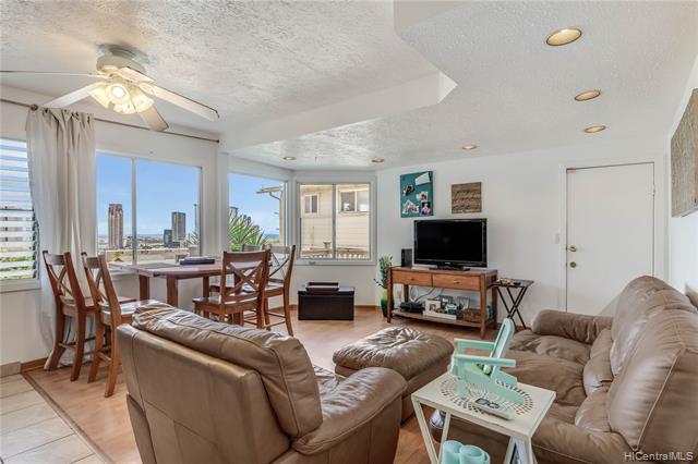 815 Prospect Street - Photo 1