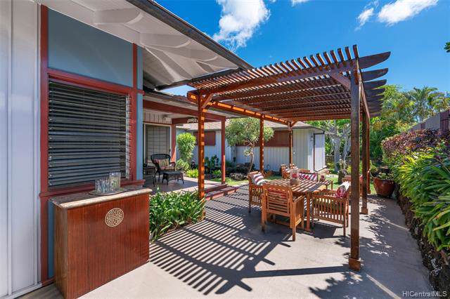 686 Hakaka Street - Photo 1