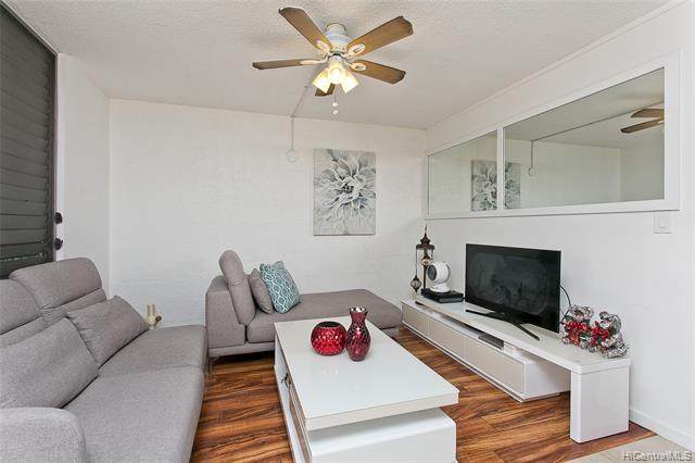 1660 Kalakaua Avenue - Photo 1