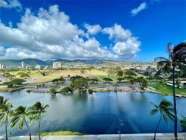 2611 Ala Wai Boulevard - Photo 1