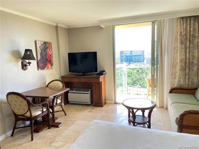 2045 Kalakaua Avenue - Photo 1