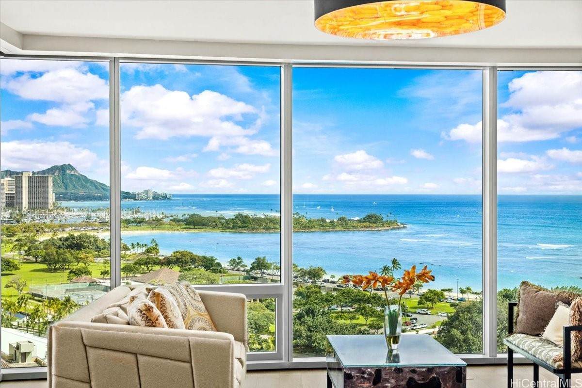 https://bt-photos.global.ssl.fastly.net/honolulu/orig_boomver_3_202519987-2.jpg