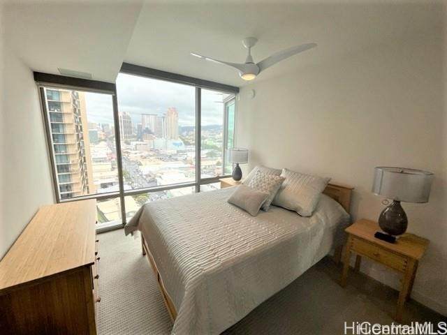 1001 Queen Street - Photo 1