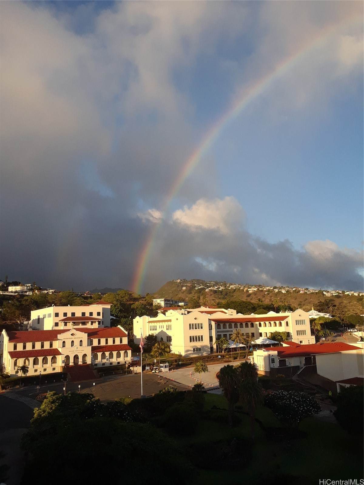 https://bt-photos.global.ssl.fastly.net/honolulu/1280_boomver_2_202610716-2.jpg